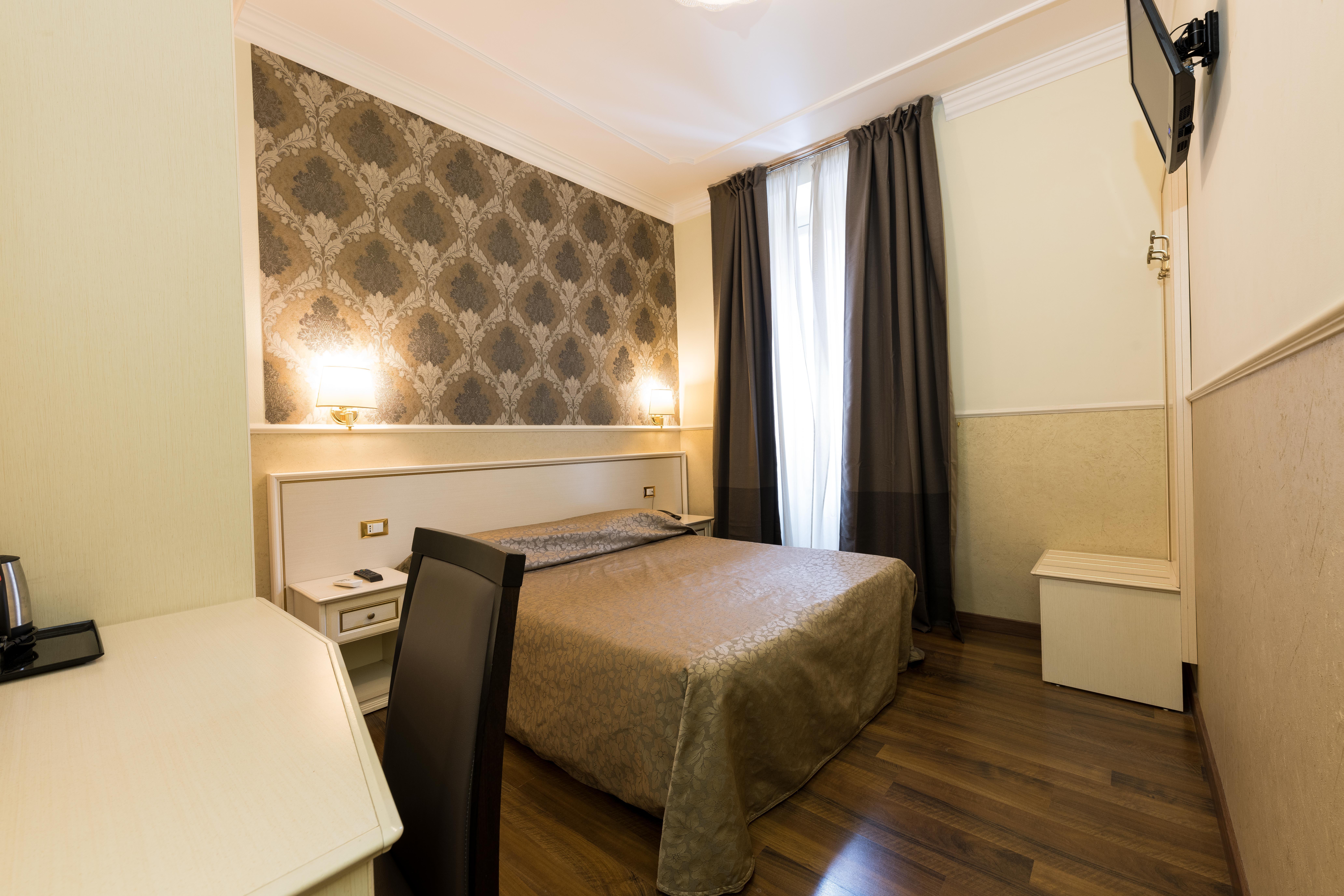 Hotel Anfiteatro Flavio Roma